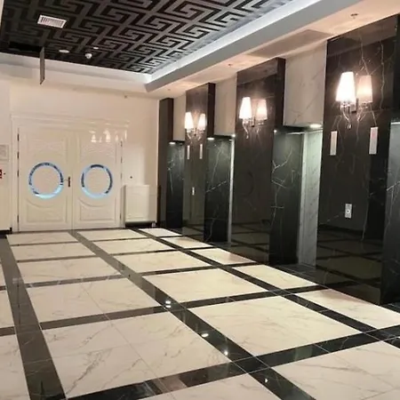 White Sky 26 Hanza Tower Pool Jacuzzi Sauna アパート シュチェチン