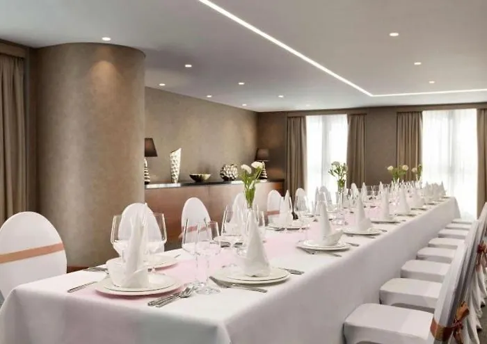 White Sky 26 Hanza Tower Pool Jacuzzi Sauna * シュチェチン