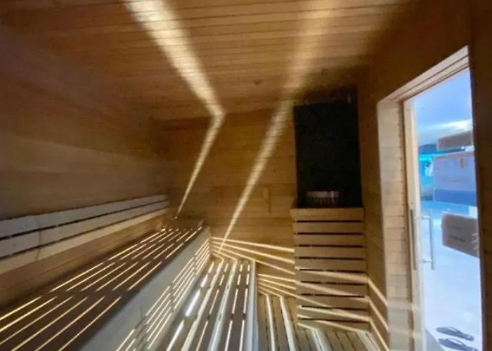 アパート White Sky 26 Hanza Tower Pool Jacuzzi Sauna シュチェチン